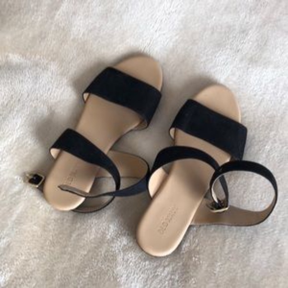 Old Navy Shoes - Old Navy Black Faux Suede Sandals